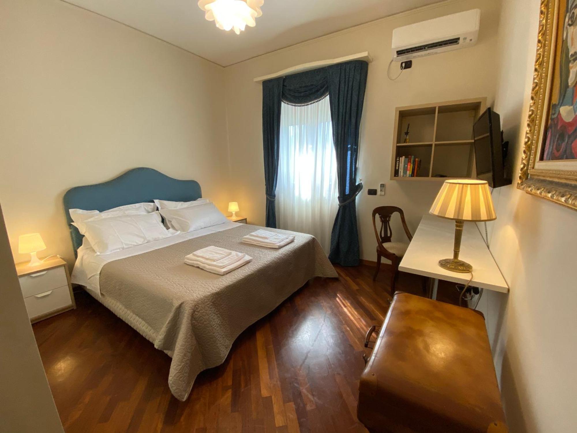 Casa Battisti Messina Guest House In Centro Citta, Ideale Per Famiglie O Gruppi Ngoại thất bức ảnh